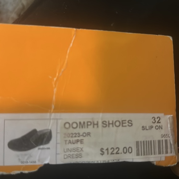 Plain High Front Dressy Slip On Shoe Unisex Taupe 32= 13.5 - Picture 9 of 9